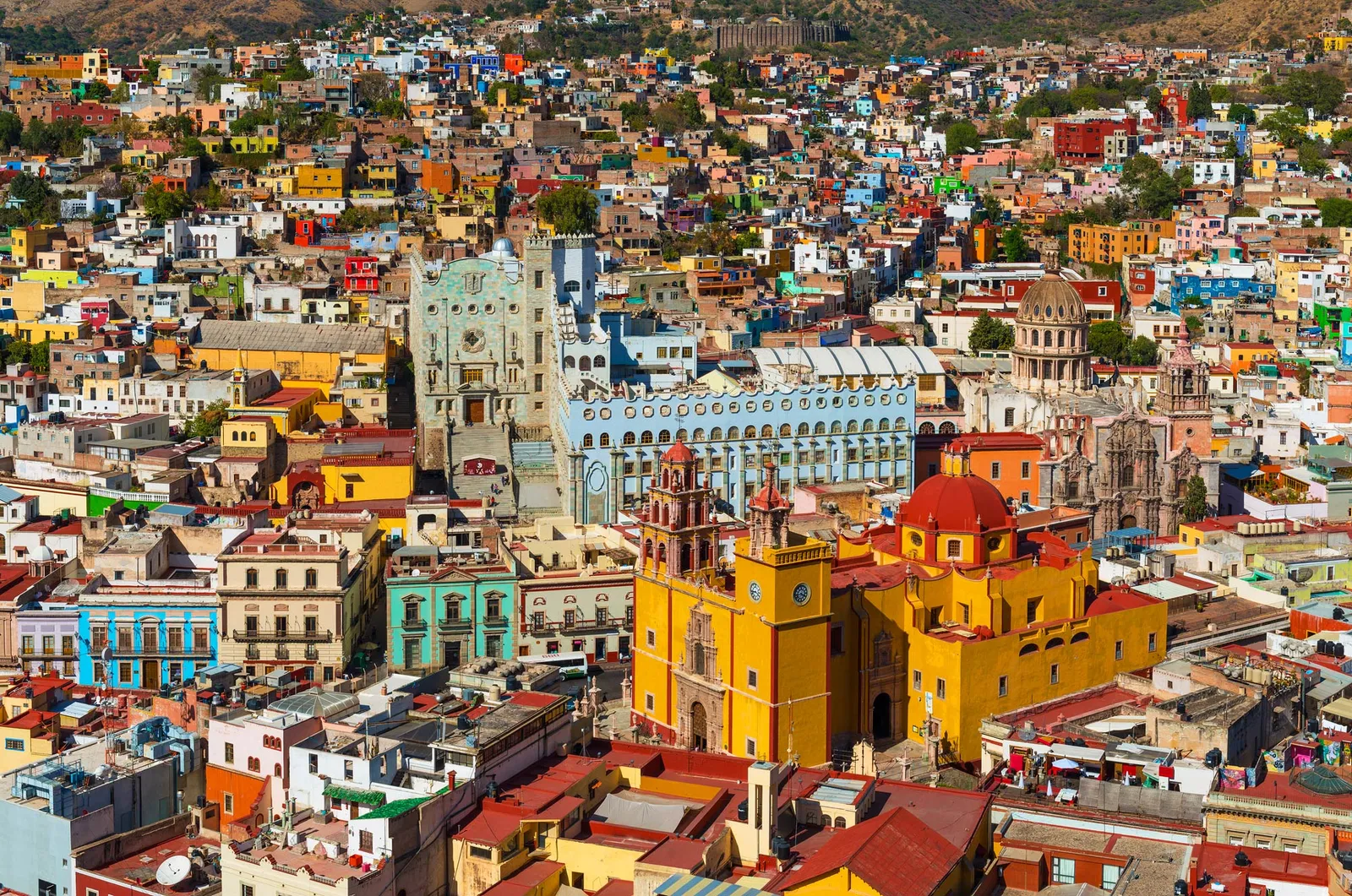 ARQUITECTURA COLONIAL A GUANAJUATO