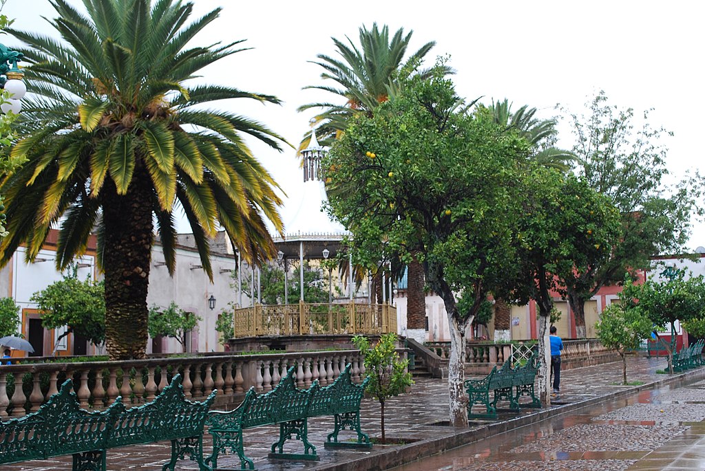 PLAZA DE ARMAS EN TEUL, EN ZACATECAS