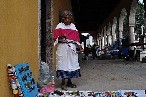 INDIGENA EN PAHUATLAN INDIGENA EN PAHUATLAN UNO DE LOS PUEBLOS MAGICOS DE PUEBLA
