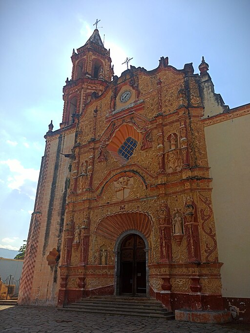 JALPAN DE SERRA JALPAN DE SERRA SU FACHADA DE LA IGLESIA