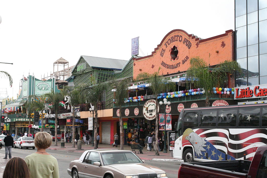 AVENIDA REVOLUCION AVENIDA REVOLUCION EN TIJUANA