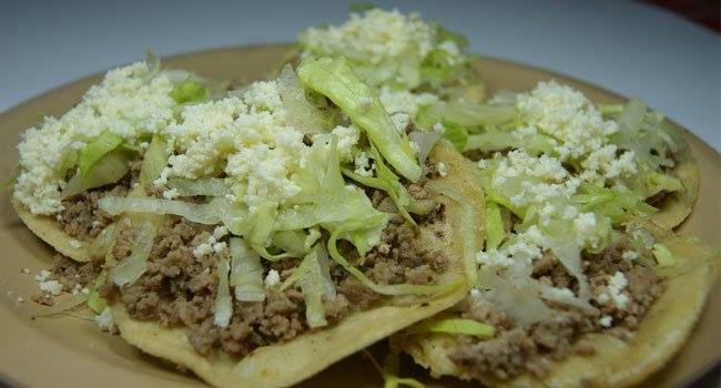 SOPITOS FORMA PARTE DE LA GASTRONOMIA EN COLIMA