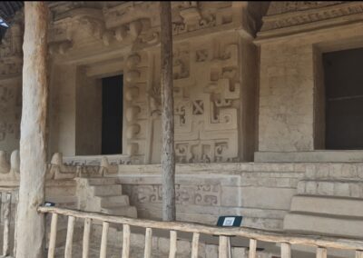 acropolis en ek balam