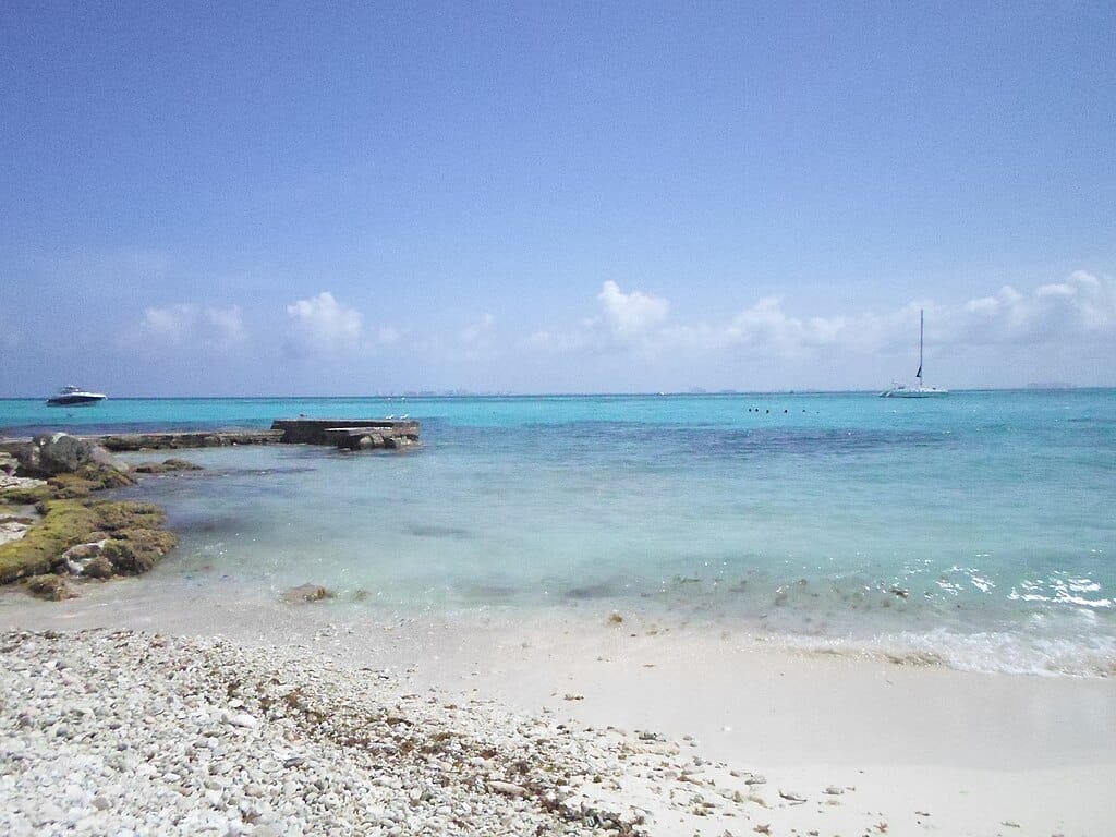 playa de garrafon de castilla isla mujeres