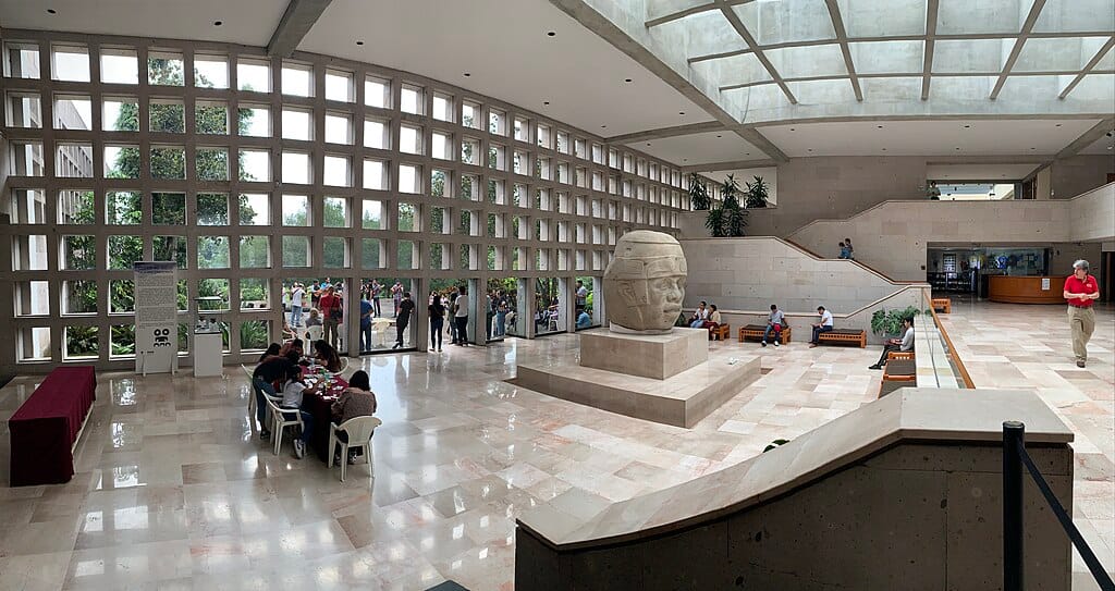 MUSEO DE ANTROPOLOGIA DE XALAPA MUSEO DE ANTROPOLOGIA DE XALAPA, VERACRUZ