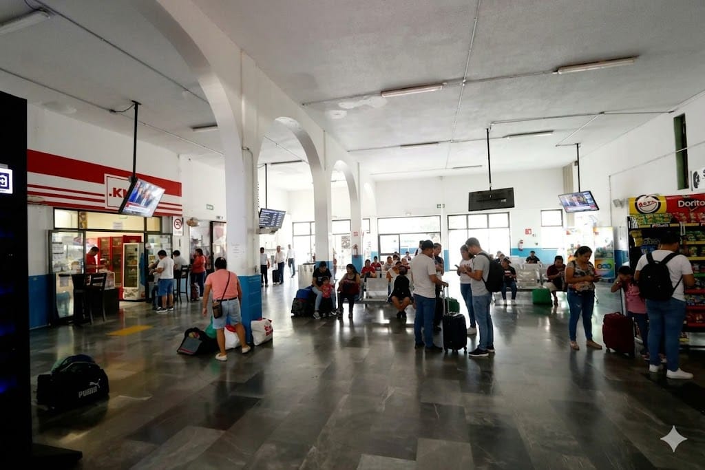 dentro de la central de autobuses de cuernavaca